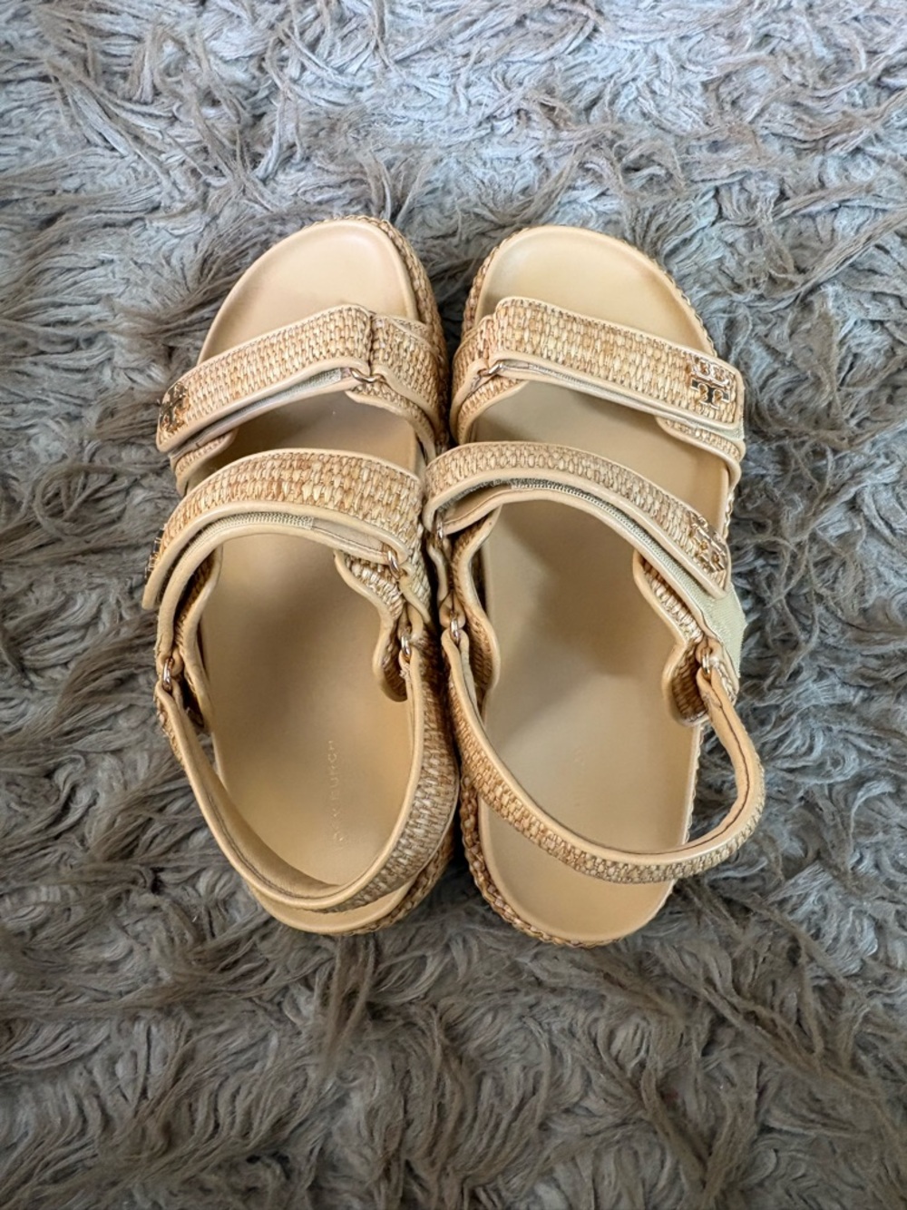 Tory Burch Beige Woven Platform Sandals - Picture 4 of 7